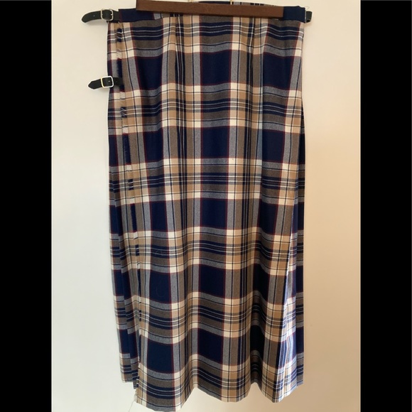 VTG Authentic Edinburgh Scottish Wool Kilt. 32 - Picture 7 of 7